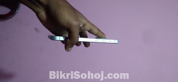 I phon 12